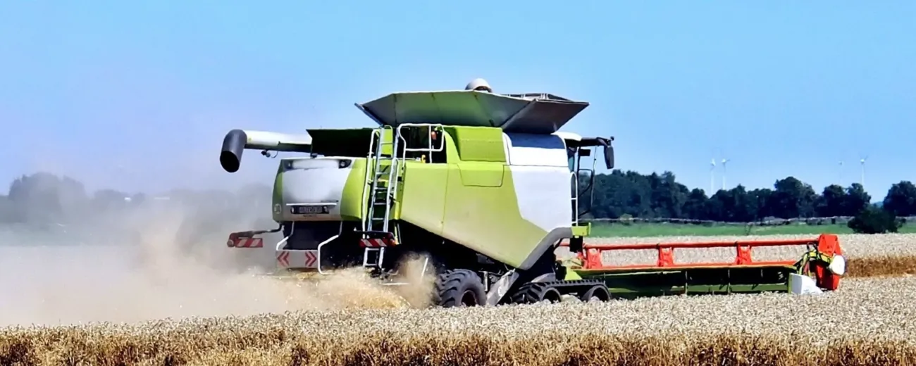 Harvest cereals machines agriculture 163740 2